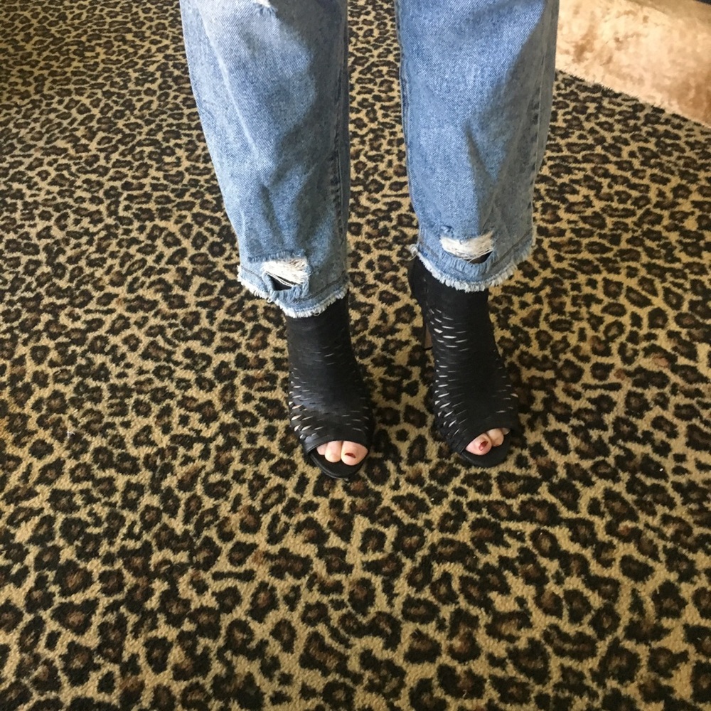 Vince C. Women’s booties